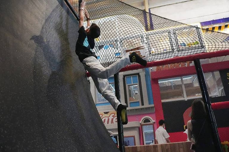Ninja Challenge obstacle course