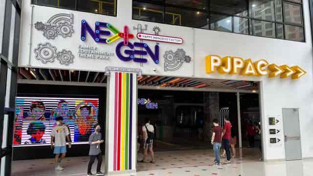 Next Gen Family Edutainment Theme Park storefront